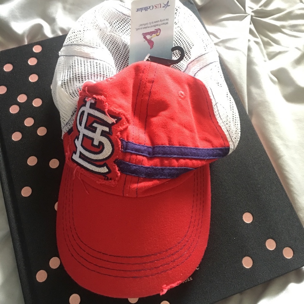 ST Louis Cardinals women’s hat